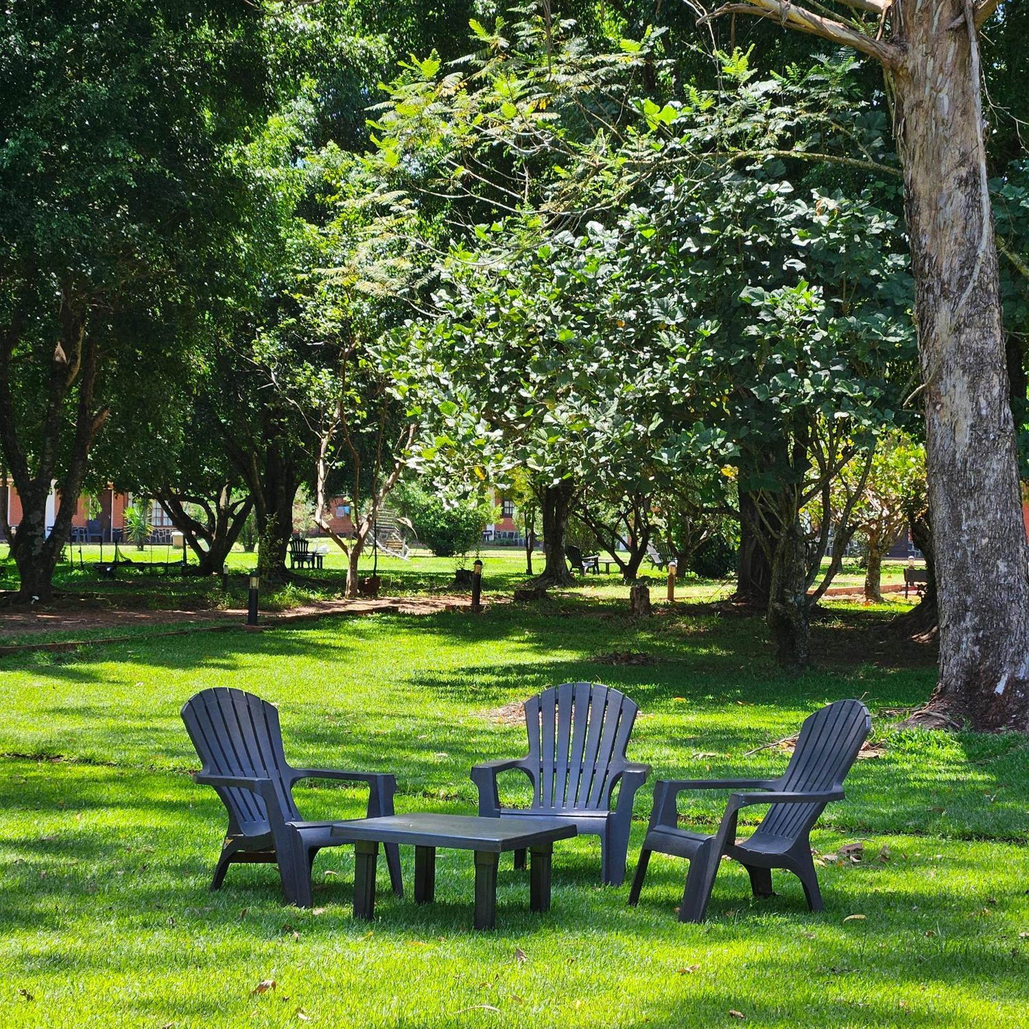 Cabanas El Refugio Del Mensu Puerto Iguazú Buitenkant foto