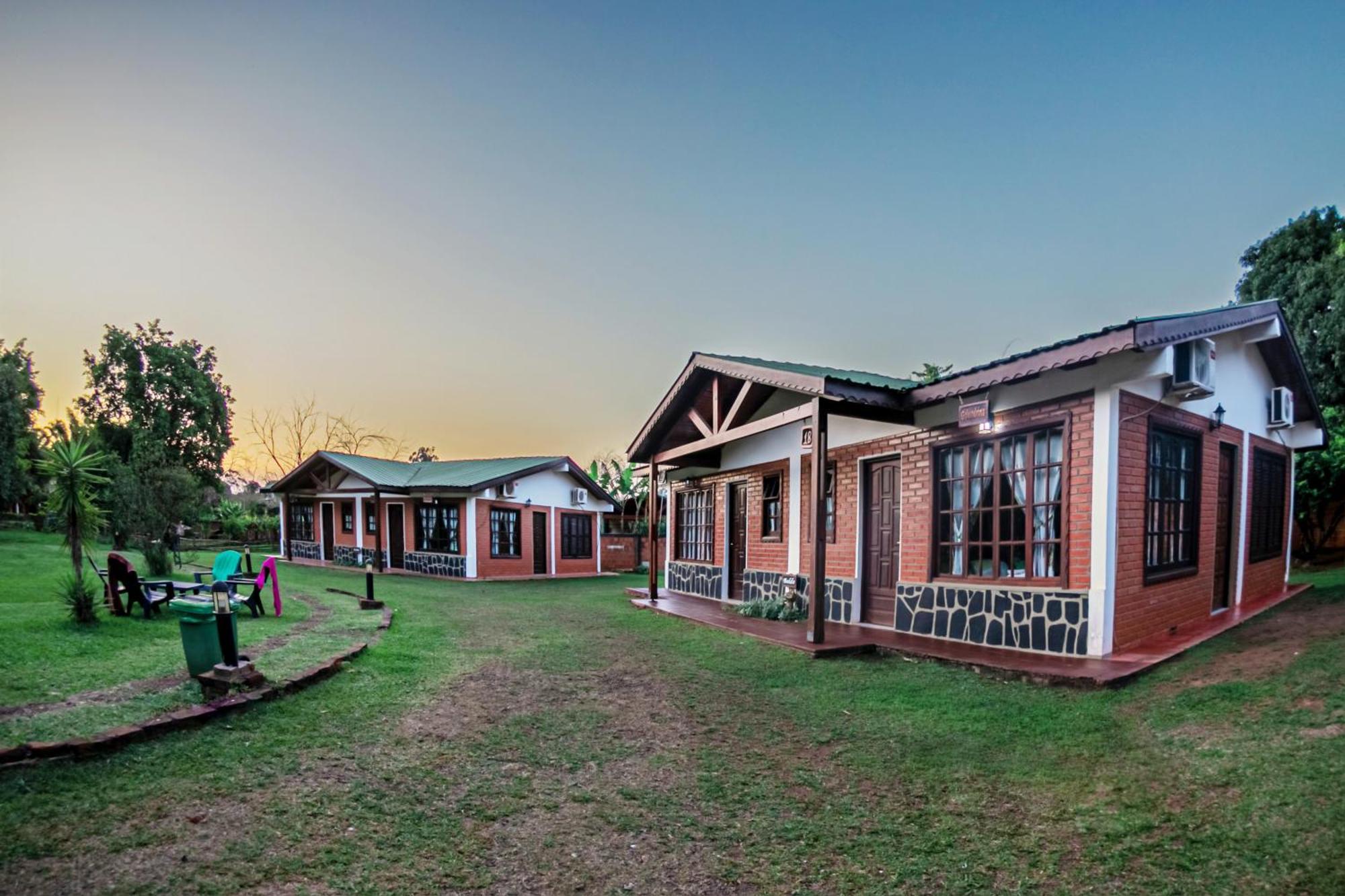 Cabanas El Refugio Del Mensu Puerto Iguazú Buitenkant foto