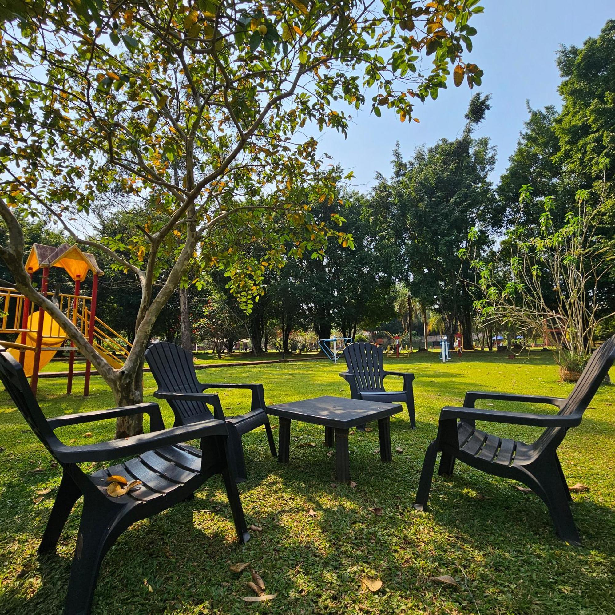 Cabanas El Refugio Del Mensu Puerto Iguazú Buitenkant foto