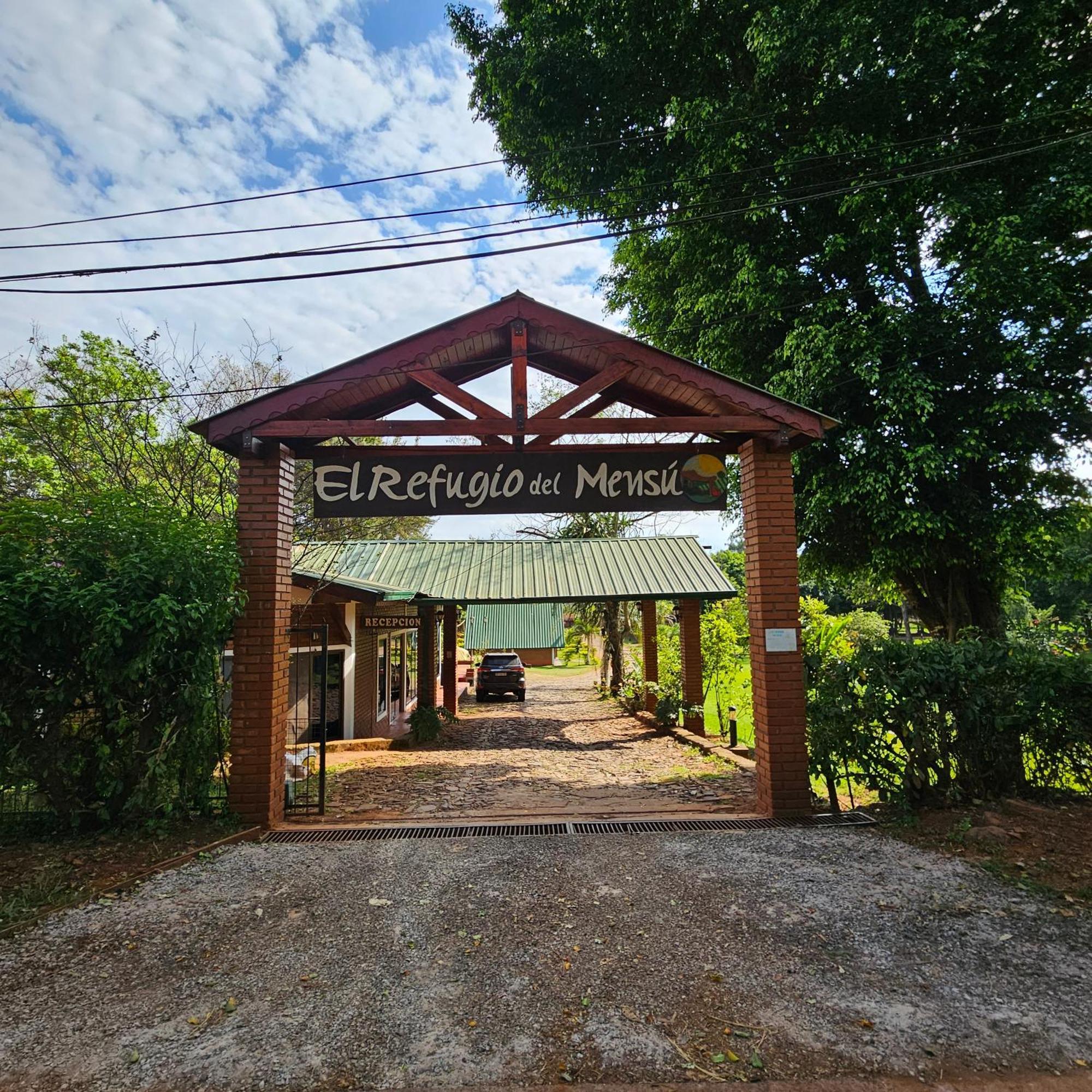 Cabanas El Refugio Del Mensu Puerto Iguazú Buitenkant foto