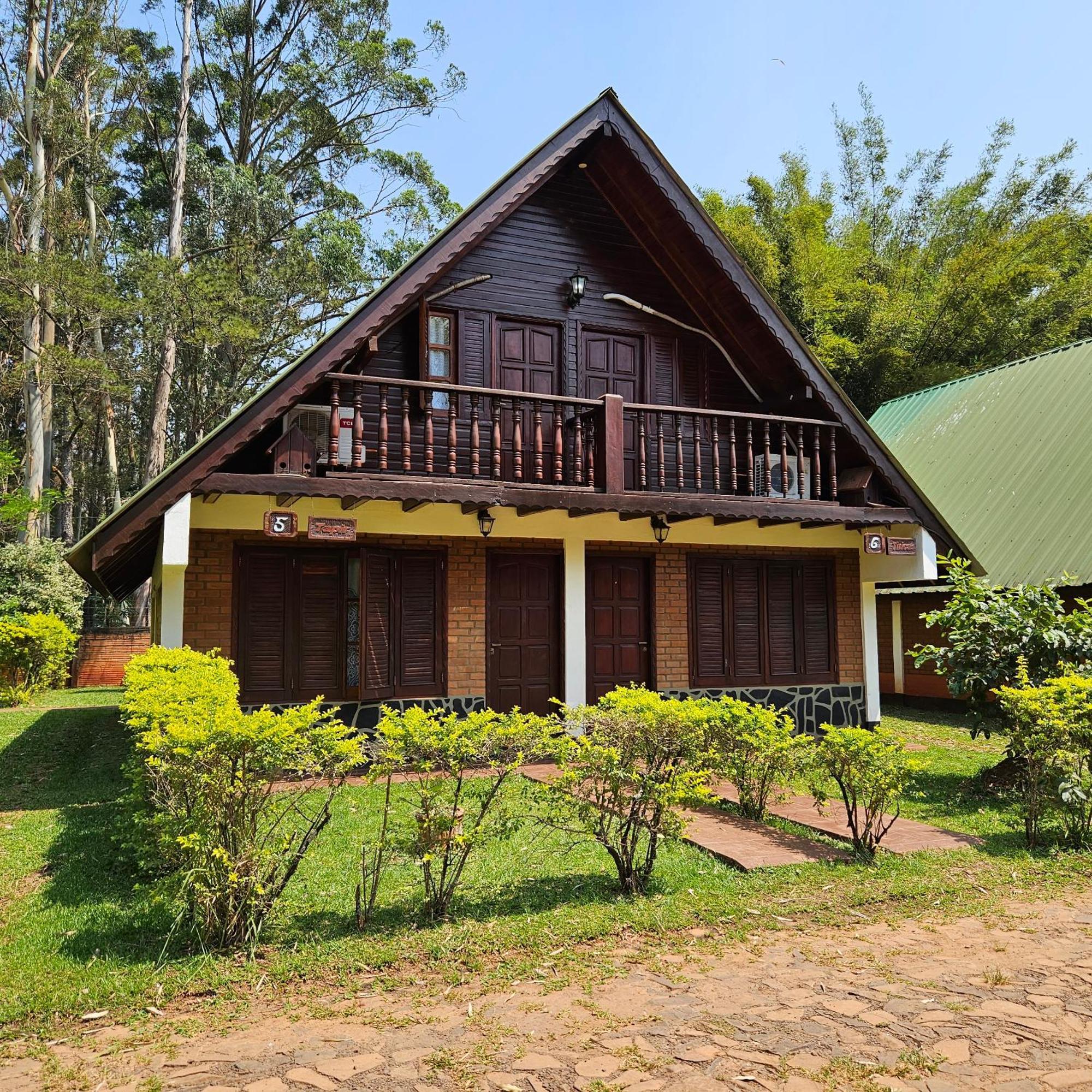 Cabanas El Refugio Del Mensu Puerto Iguazú Buitenkant foto
